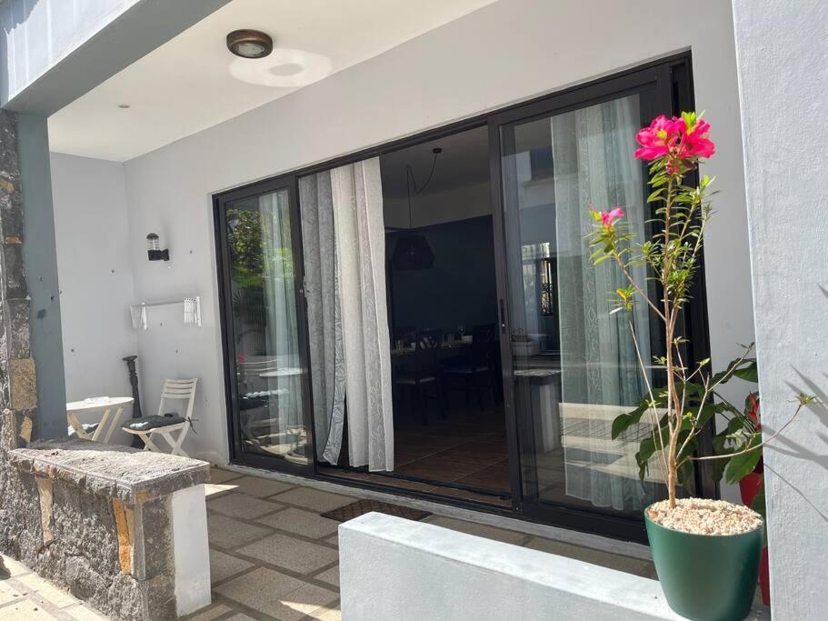Charmant T4 Avec Vue Piscine Grand-Baie Exterior photo